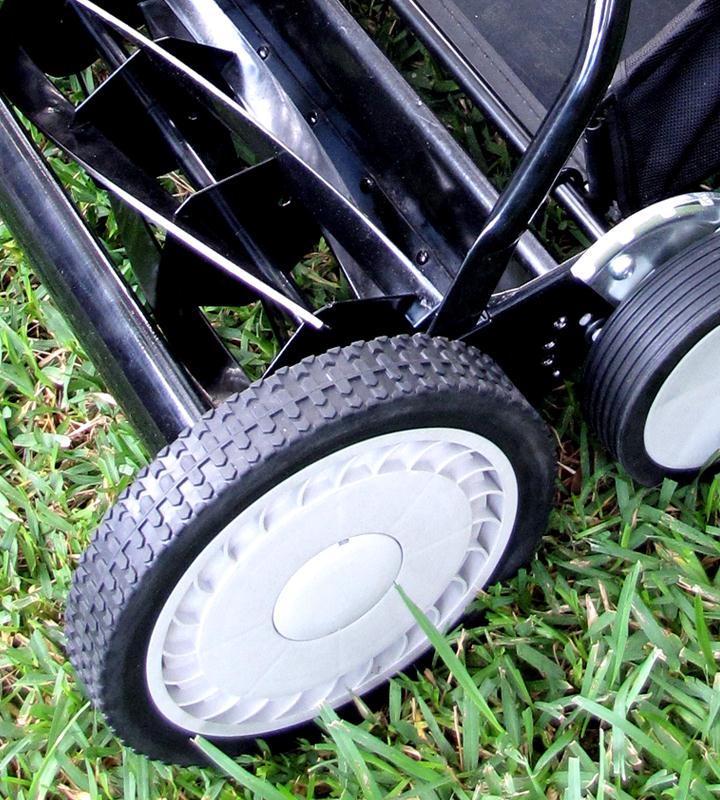 Modern Reasons for Using a Reel Mower