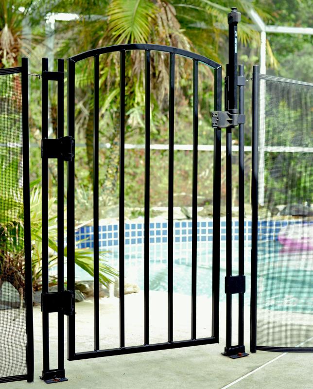 Child fence with sales gate