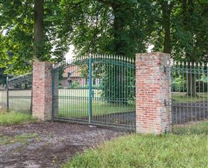 Driveway Gates You Can Install Yourself